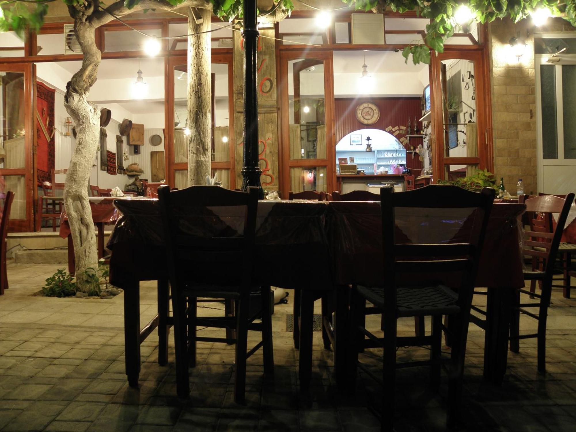 Megim Hotel Paleóchora Extérieur photo