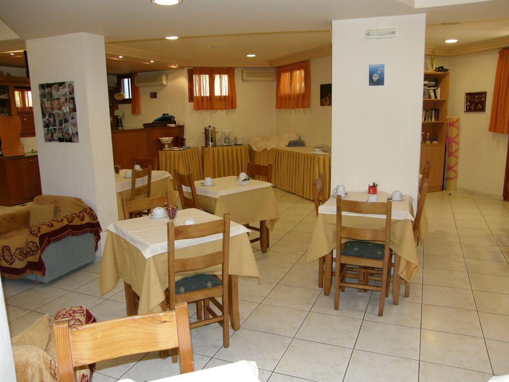 Megim Hotel Paleóchora Extérieur photo