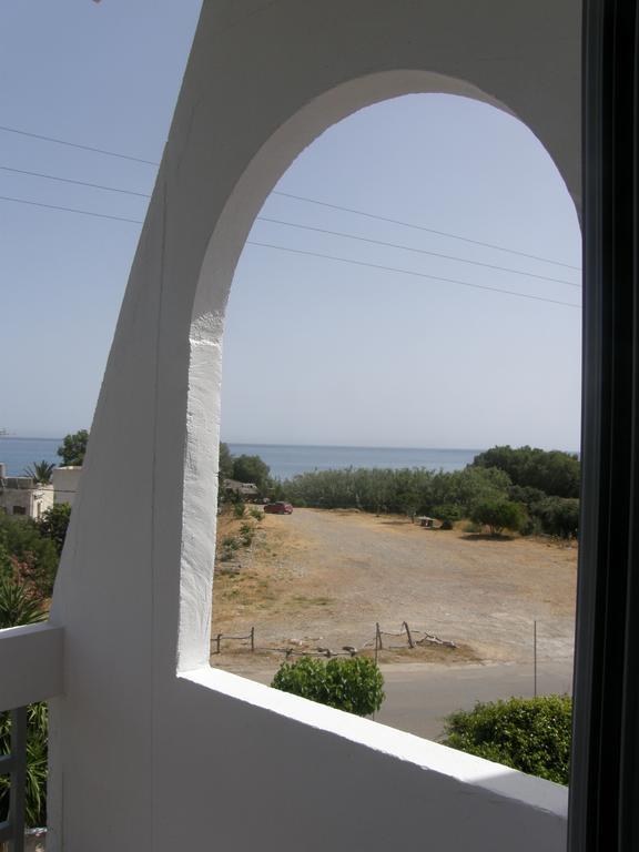 Megim Hotel Paleóchora Extérieur photo